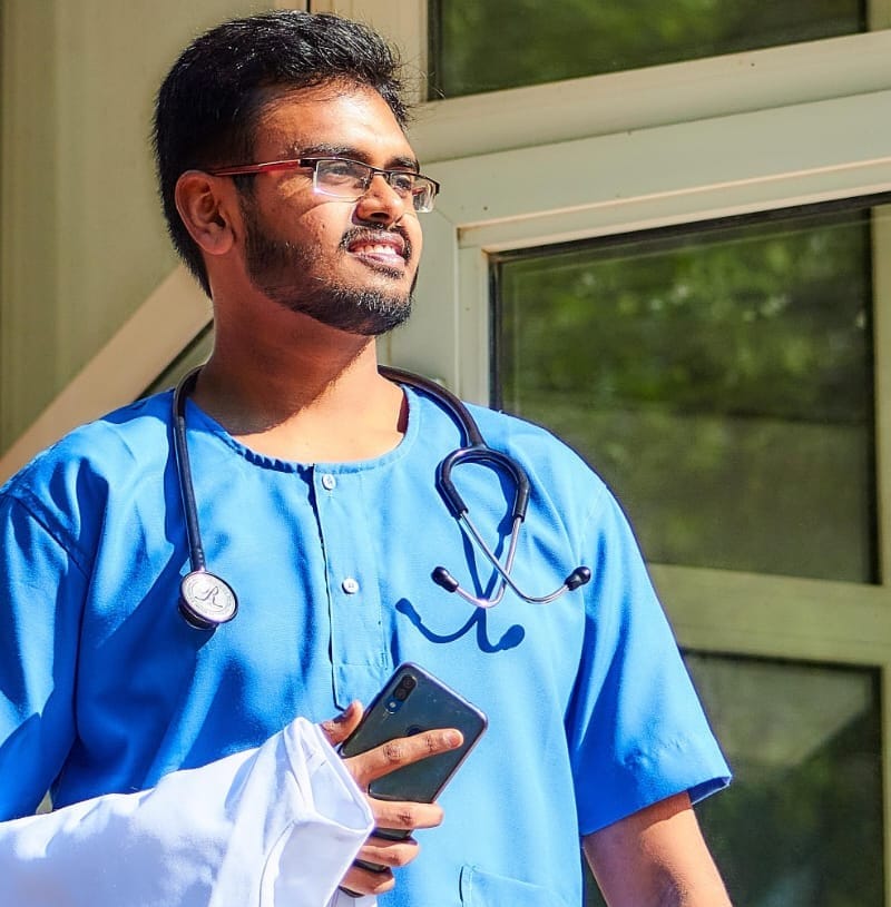 Dr. Vetrivelmurugan  Meenakshi Memorial Hospital